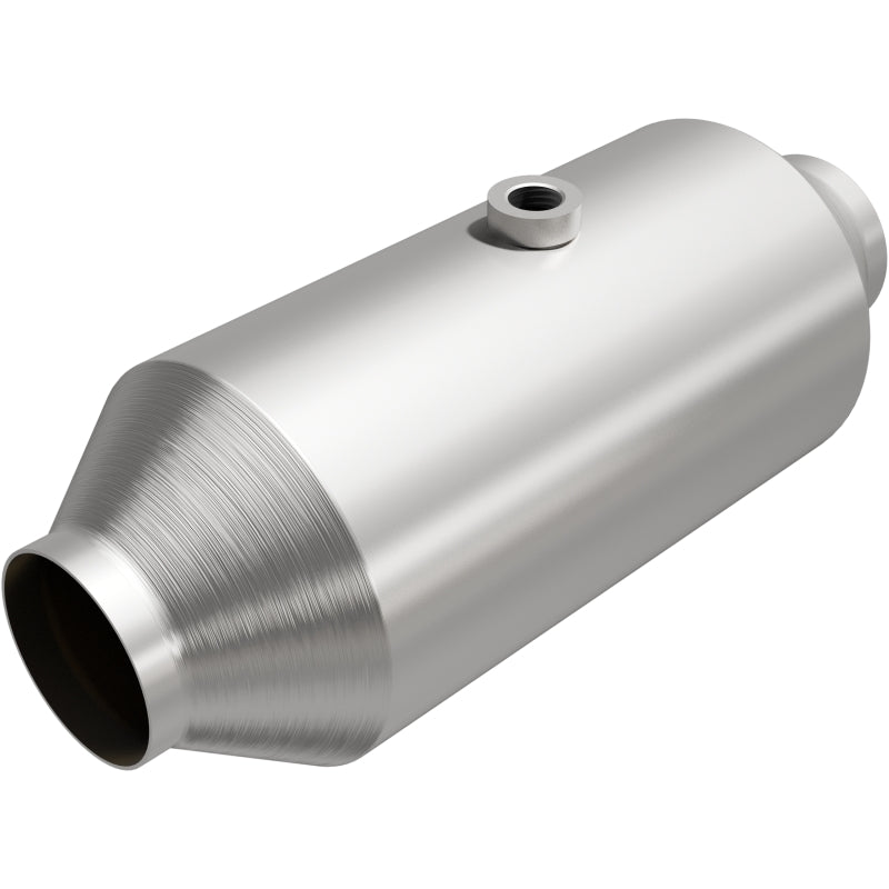 MagnaFlow MagnaFlow 2.5 in. OEM Grade Federal / EPA Compliant Universal Catalytic Converter Magnaflow Catalytic Converter Direct Fit