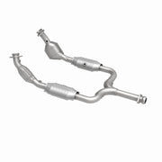 MagnaFlow Direct Fit Catalytic Converter 99/01-03 Ford Mustang 3.8L Magnaflow Catalytic Converter Direct Fit