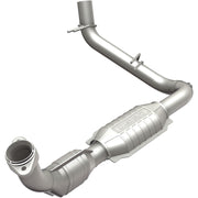MagnaFlow Direct Fit Catalytic Converter 97-98 Ford Trucks 5.4L Magnaflow Catalytic Converter Direct Fit
