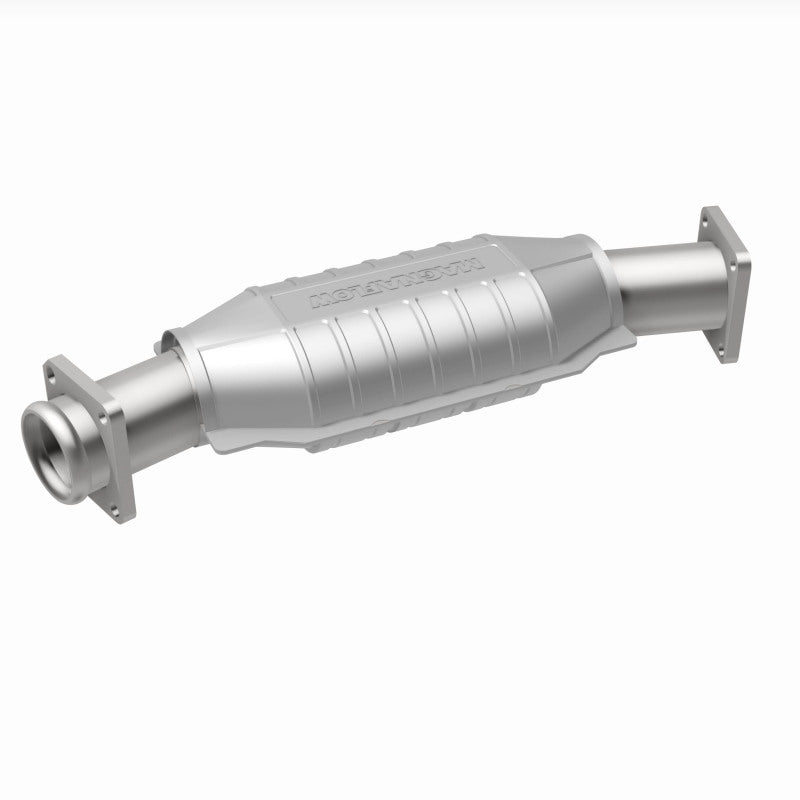 MagnaFlow Conv GM 19.75X6.5X4 2.5/2.5 Magnaflow Catalytic Converter Direct Fit