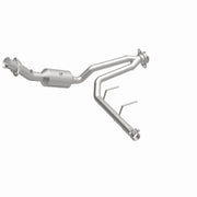MagnaFlow 18-20 Ford F-150 V6 3.3L Right Underbody Direct-Fit Catalytic Converter Magnaflow Catalytic Converter Direct Fit
