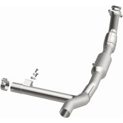 Magnaflow 01-03 Ford F150 XL/XLT V6 4.2L OEM Grade / EPA Compliant Direct-Fit Catalytic Converter Magnaflow Catalytic Converter Direct Fit