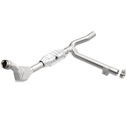 MagnaFlow Direct Fit Catalytic Converter 99-00 Ford F-150 4.2L 50S Magnaflow Catalytic Converter Direct Fit
