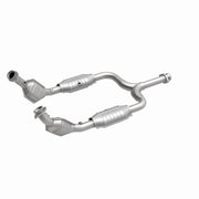 MagnaFlow Direct Fit Catalytic Converter 99/01-03 Ford Mustang 3.8L Magnaflow Catalytic Converter Direct Fit