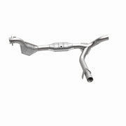 MagnaFlow Direct Fit Catalytic Converter 01 Ford Trucks 4.6L Magnaflow Catalytic Converter Direct Fit
