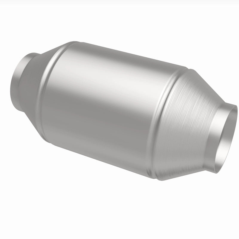 MagnaFlow Conv Universal 2.25 inch C/C CA Pre-OBDII