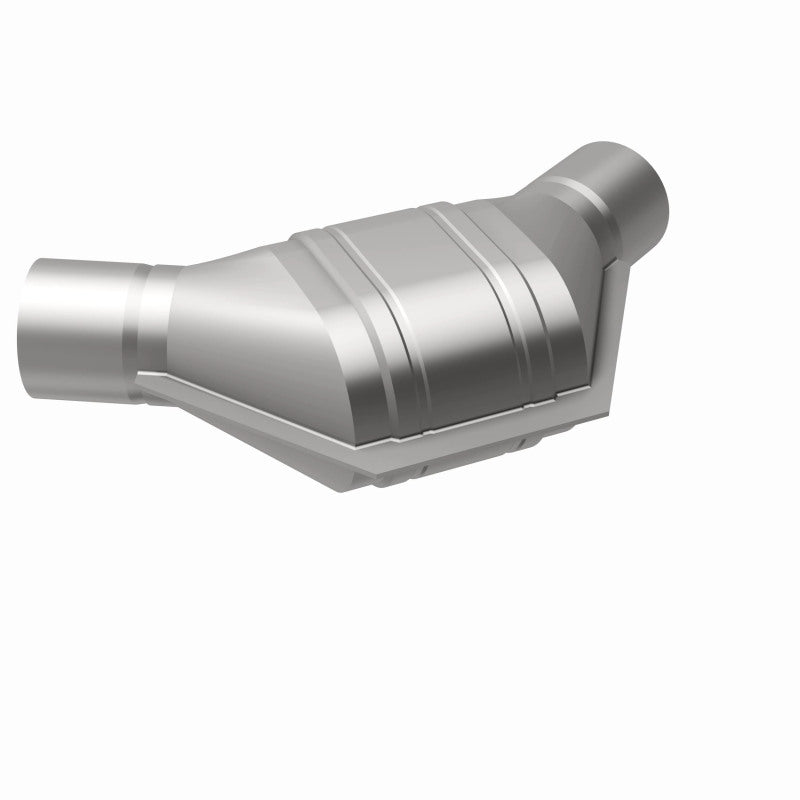 MagnaFlow Conv Univ 2.5 Angled In/Out Magnaflow Catalytic Converter Universal