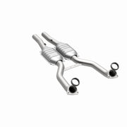 MagnaFlow 97-99 Chevrolet Corvette 5.7L Direct Fit Converter Magnaflow Catalytic Converter Direct Fit