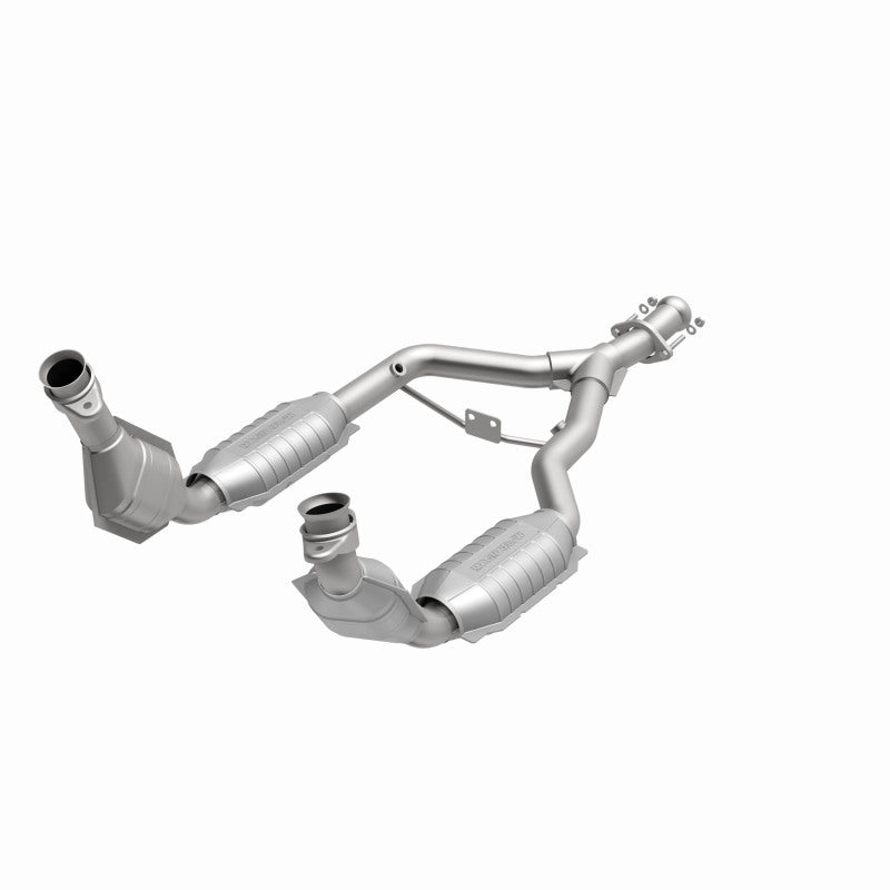 MagnaFlow Direct Fit Catalytic Converter 96-98 Ford Mustang 3.8L Magnaflow Catalytic Converter Direct Fit
