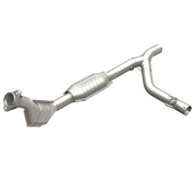 MagnaFlow Direct Fit Catalytic Converter 99 F-150 5.4L V8 P/S 2WD Magnaflow Catalytic Converter Direct Fit