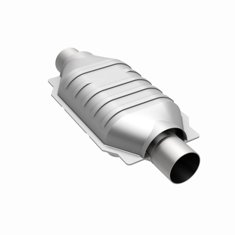 MagnaFlow Univ Cat Conv 3in Inlet/Outlet Center/Center Oval 12in Body L x 7in W x 16in Overall L Magnaflow Catalytic Converter Universal