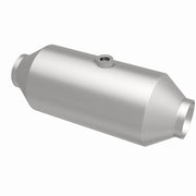 MagnaFlow MagnaFlow 2.5 in. OEM Grade Federal / EPA Compliant Universal Catalytic Converter Magnaflow Catalytic Converter Direct Fit