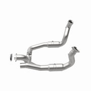 MagnaFlow Conv Direct Fit 11-14 Ford F-250 Super Duty / 350 Super Duty V8 6.2L Magnaflow Catalytic Converter Direct Fit