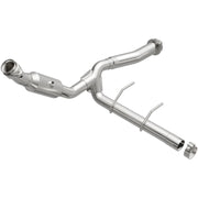 MagnaFlow 11-14 Ford F-150 5.0L Direct Fit CARB Compliant Left Catalytic Converter Magnaflow Catalytic Converter Direct Fit