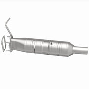 MagnaFlow 09-19 Ford F53 V10 6.8L Underbody 6.8L Direct Fit Catalytic Converter Magnaflow Catalytic Converter Direct Fit