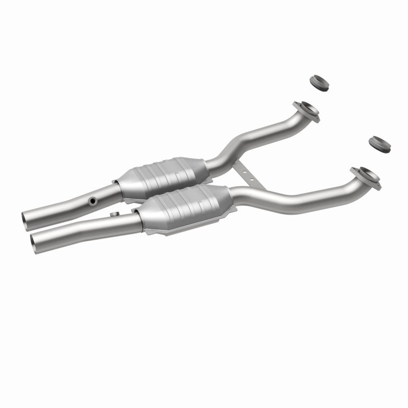 MagnaFlow 97-99 Chevrolet Corvette 5.7L Direct Fit Converter Magnaflow Catalytic Converter Direct Fit