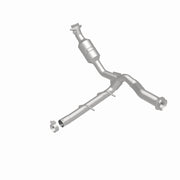 MagnaFlow 11-14 Ford F-150 5.0L Direct Fit CARB Compliant Left Catalytic Converter Magnaflow Catalytic Converter Direct Fit