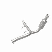 MagnaFlow Direct Fit Catalytic Converter 2009-2010 F-150 4.6 L Underbody Magnaflow Catalytic Converter Direct Fit