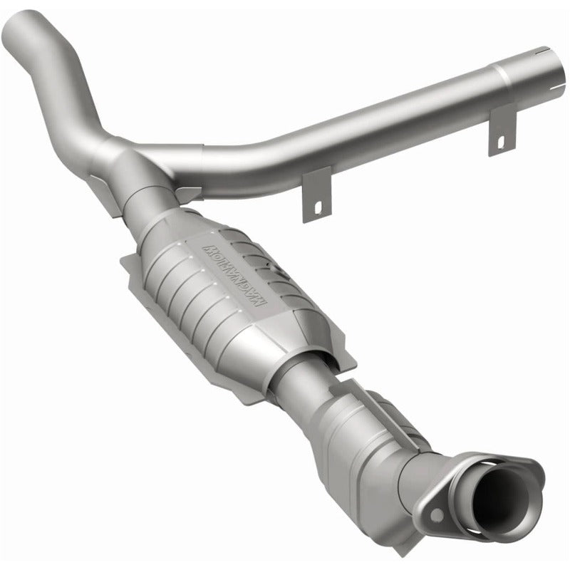 MagnaFlow Conv DF 01 Ford F-150 4.2L Magnaflow Catalytic Converter Direct Fit