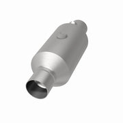 Magnaflow 2.50 w/dual O2 5in. Spun Universal Converter Magnaflow Catalytic Converter Universal