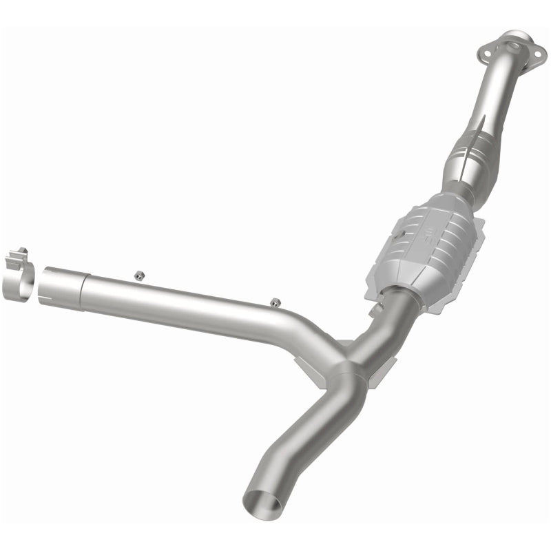 MagnaFlow Direct Fit Catalytic Converter 97-98 Ford Trucks 4.6L Magnaflow Catalytic Converter Direct Fit