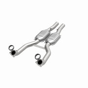 MagnaFlow 97-99 Chevrolet Corvette 5.7L Direct Fit Converter Magnaflow Catalytic Converter Direct Fit