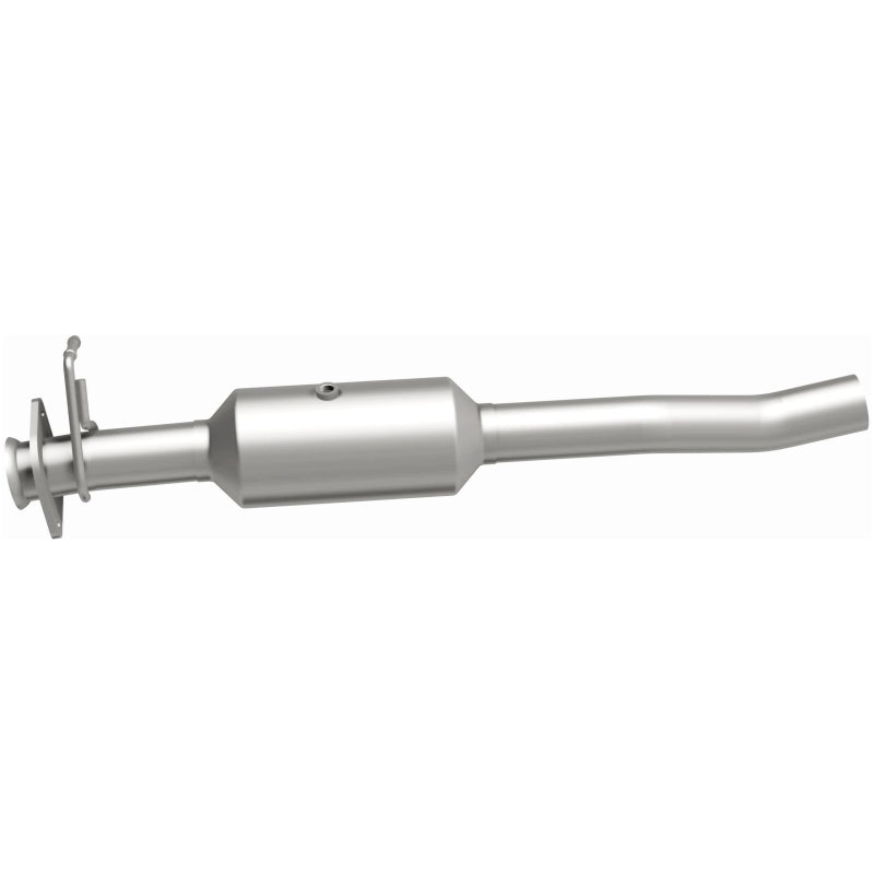 MagnaFlow 16-19 Ford F-650 V10 6.8L Underbody Direct Fit Catalytic Converter Magnaflow Catalytic Converter Direct Fit