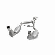 MagnaFlow Direct Fit Catalytic Converter 96-98 Ford Mustang 3.8L Magnaflow Catalytic Converter Direct Fit