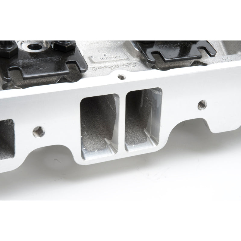 Edelbrock Single Perf RPM SBC 64cc Angle Head Comp Edelbrock Heads