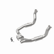 Magnaflow 11-17 Ford F-250 Super Duty 6.2L Direct Fit Converter Magnaflow Catalytic Converter Direct Fit