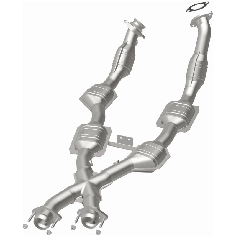 MagnaFlow Direct Fit Catalytic Converter 96-98 Mustang 4.6L 6-Cats Magnaflow Catalytic Converter Direct Fit