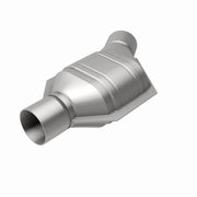 MagnaFlow Universal Catalytic Converter 2in Inlet/Outlet Angled Offset/Center Oval (California) Magnaflow Catalytic Converter Universal