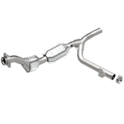 MagnaFlow Direct Fit Catalytic Converter 99 Ford F-150 4.6L Magnaflow Catalytic Converter Direct Fit