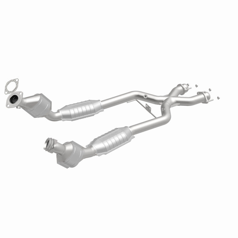 MagnaFlow Conv DF 96-98 Ford Mustang 4.6L Magnaflow Catalytic Converter Direct Fit