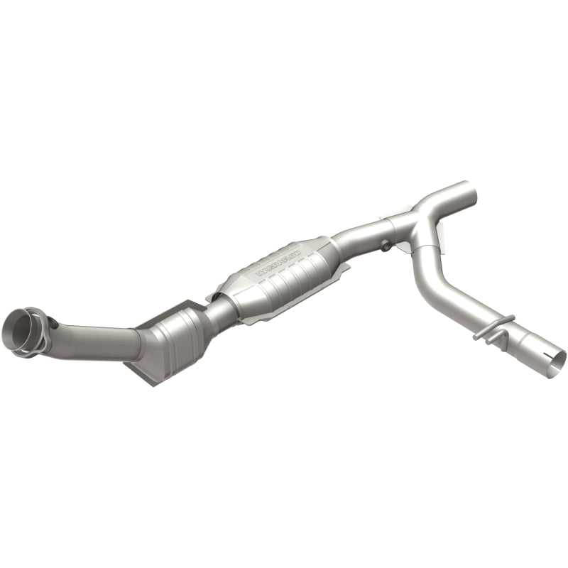 MagnaFlow Direct Fit Catalytic Converter 99-00 Ford Trucks 5.4L Magnaflow Catalytic Converter Direct Fit