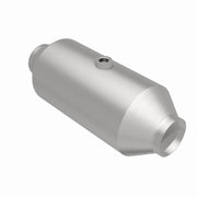 MagnaFlow MagnaFlow 2.5 in. OEM Grade Federal / EPA Compliant Universal Catalytic Converter Magnaflow Catalytic Converter Direct Fit