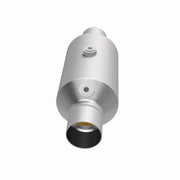 Magnaflow 2.50 w/dual O2 5in. Spun Universal Converter Magnaflow Catalytic Converter Universal