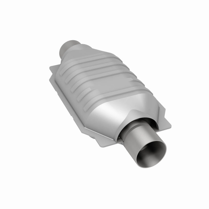 MagnaFlow Univ Cat Conv 2.5in Inlet/Outlet Center/Center Oval 12in Body L x 7in W x 16in Overall L Magnaflow Catalytic Converter Universal
