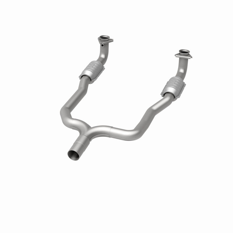 MagnaFlow Conv GM 49X6.5X4 2.25/3 Magnaflow Catalytic Converter Direct Fit