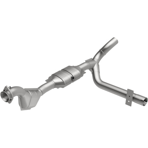MagnaFlow Direct Fit Catalytic Converter 01 Ford Trucks 4.6L Magnaflow Catalytic Converter Direct Fit