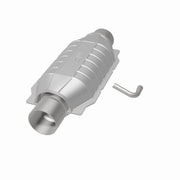 MagnaFlow Universal Catalytic Converter 2.5 Dual Air Magnaflow Catalytic Converter Universal