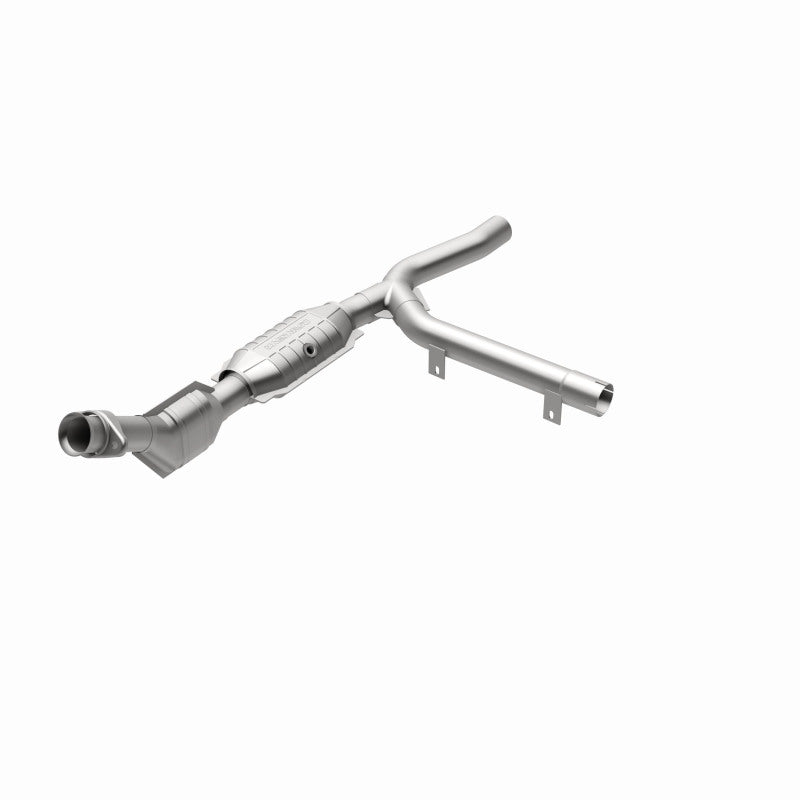 MagnaFlow Conv DF 01 Ford F-150 4.2L Magnaflow Catalytic Converter Direct Fit