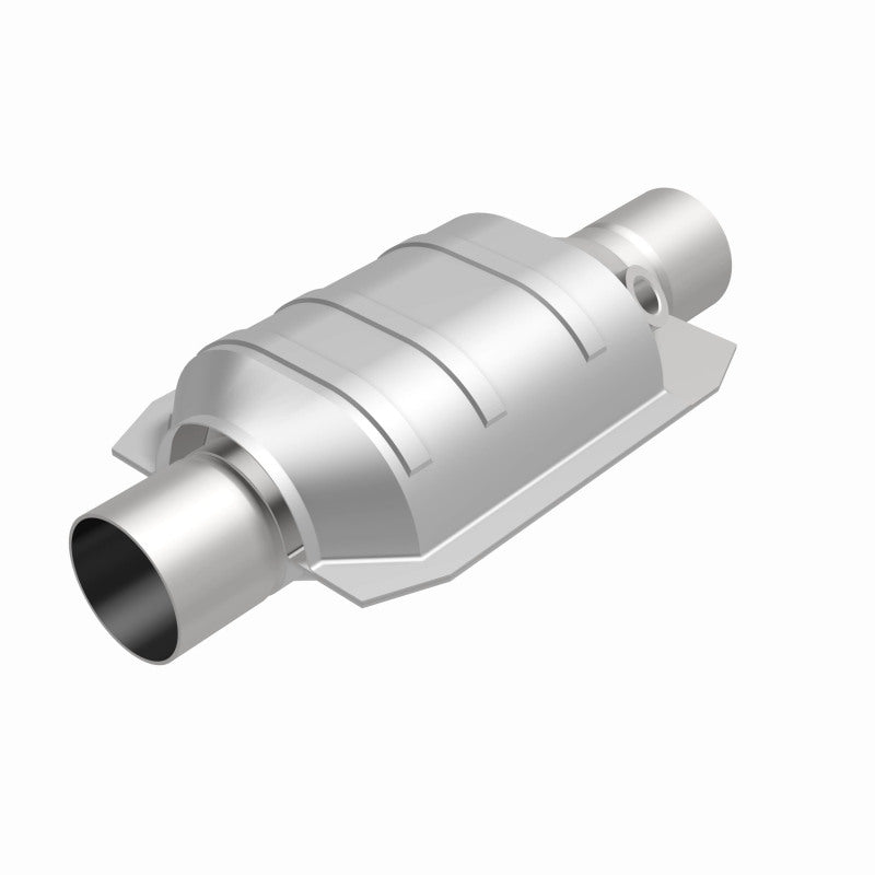 MagnaFlow Conv Univ 3 W/Single O2 Boss Magnaflow Catalytic Converter Universal