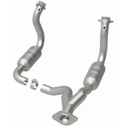 MagnaFlow 08-10 Ford F-350 Super Duty 6.8L Direct Fit Converter Magnaflow Catalytic Converter Direct Fit