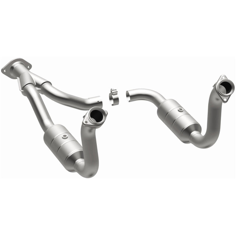 Magnaflow Conv DF 08-10 Ford F-250/F-250 SD/F-350/F-350 SD 5.4L/6.8L / F-450 SD 6.8L Y-Pipe Assembly Magnaflow Catalytic Converter Direct Fit