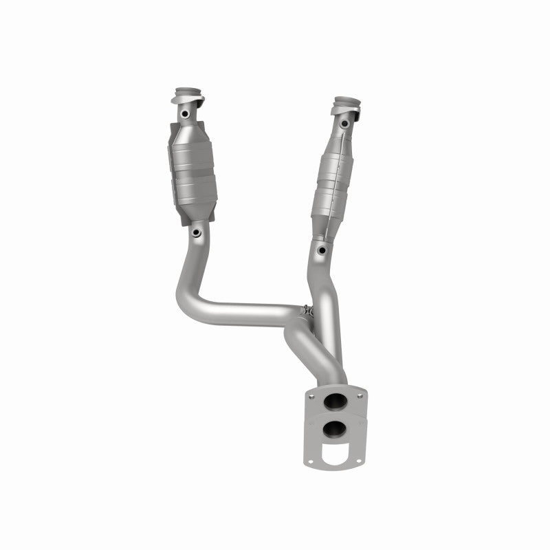 Magnaflow 2005 Ford F-250 Super Duty 6.8L Direct Fit Converter Magnaflow Catalytic Converter Direct Fit