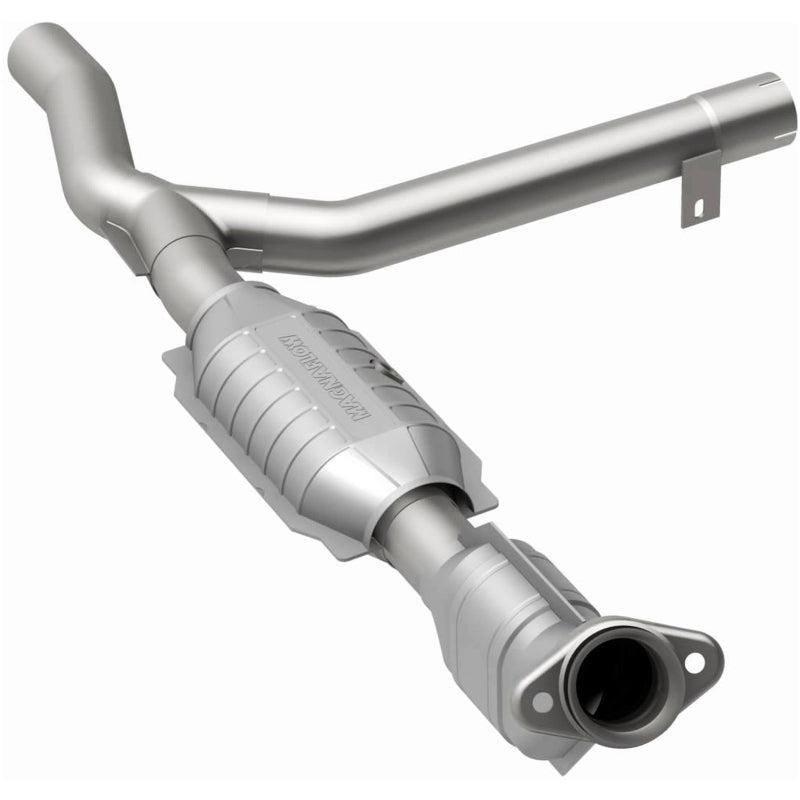 MagnaFlow Conv DF 01 Ford Trucks 4.6L Magnaflow Catalytic Converter Direct Fit