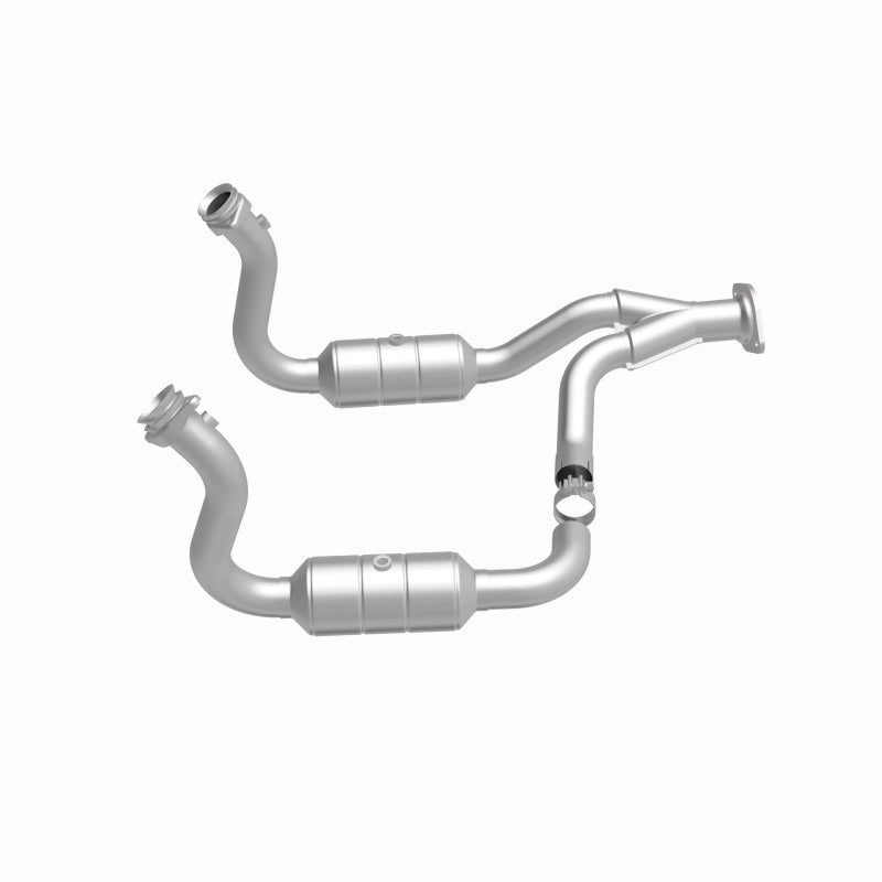 Magnaflow Conv DF 08-10 Ford F-250/F-250 SD/F-350/F-350 SD 5.4L/6.8L / F-450 SD 6.8L Y-Pipe Assembly Magnaflow Catalytic Converter Direct Fit