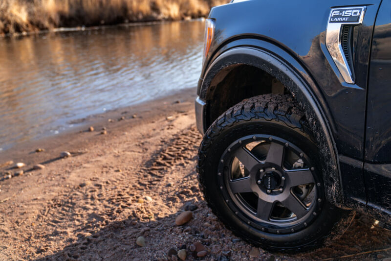 Husky Liners OE Fender Flares 4pc - Blk Husky Liners Fender Flares