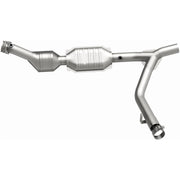 MagnaFlow Conv DF 01 Ford Trucks 5.4L Magnaflow Catalytic Converter Direct Fit